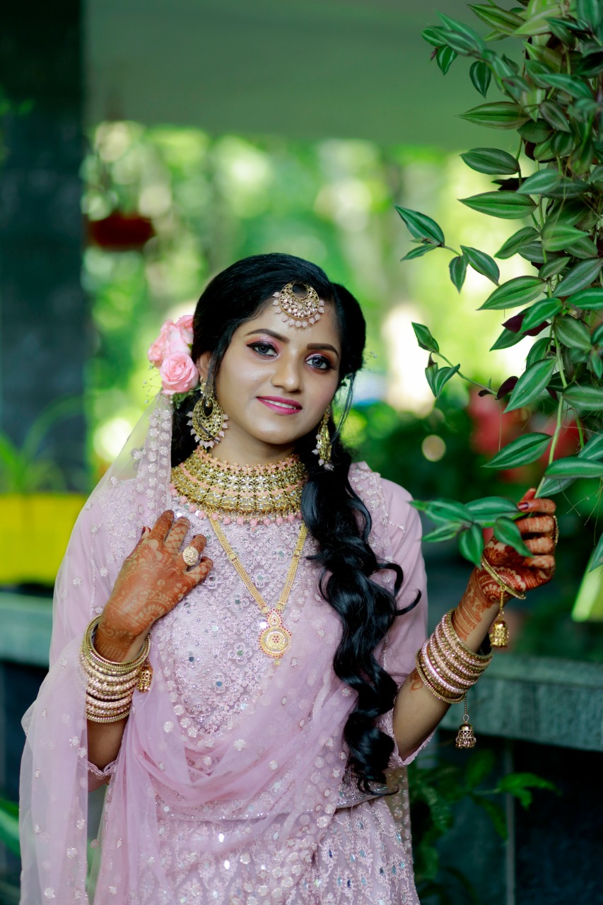 NAKSHATHRA BEAUTY PARLOUR KULAPPULLY