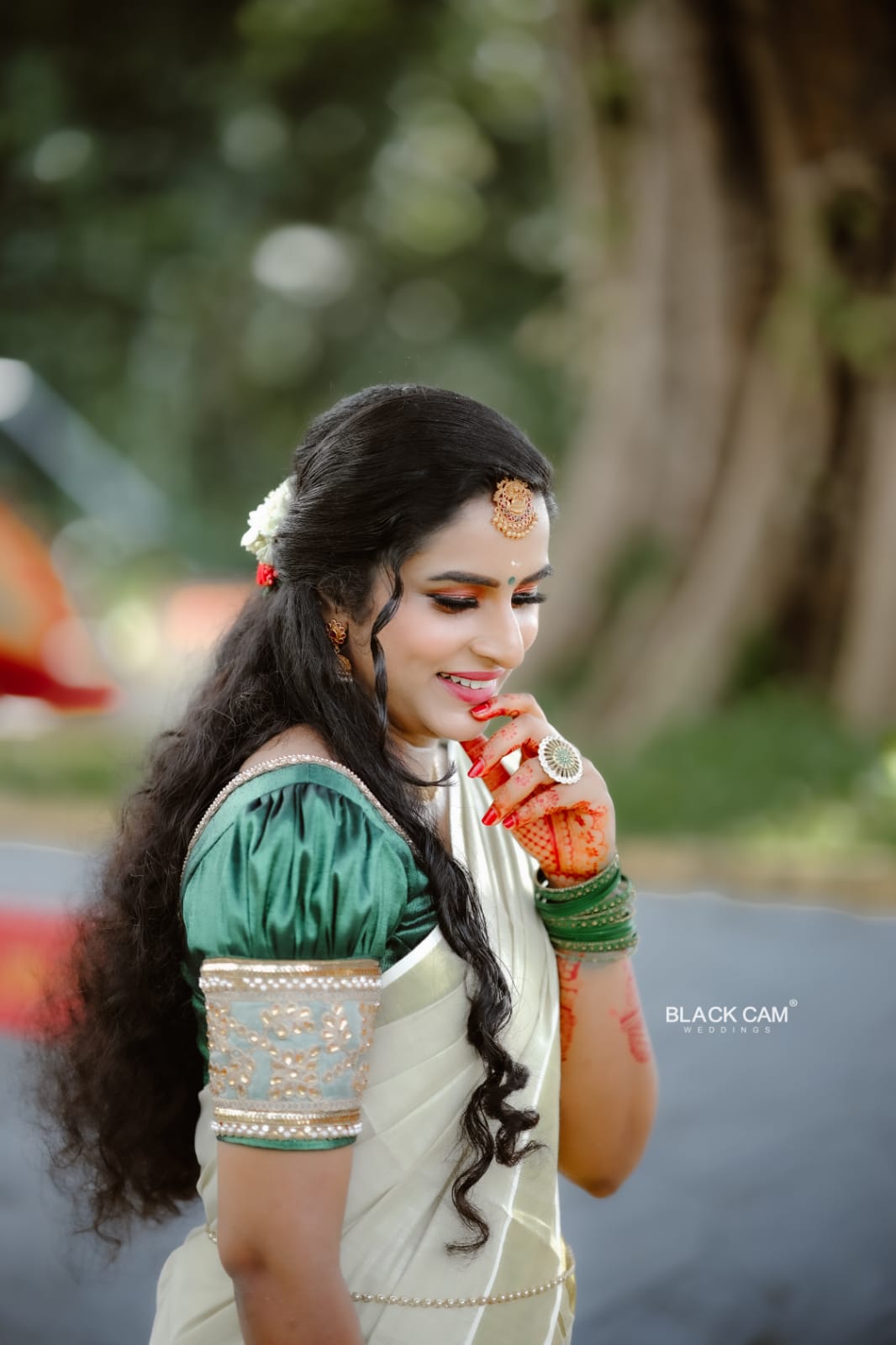 NAKSHATHRA BEAUTY PARLOUR KULAPPULLY